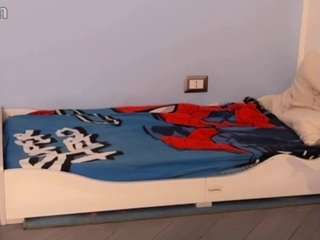 focusdick2's CamSoda show and profile