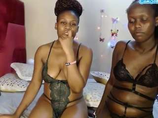 lovespel's CamSoda show and profile