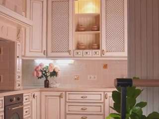 roseleeraderstor... Live Webcam on CamSoda