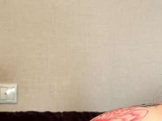 sofiadiamond's CamSoda show and profile