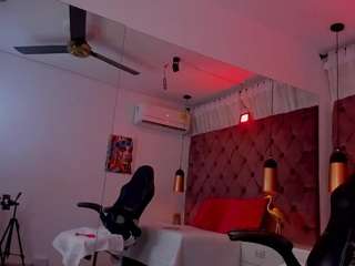 Sussan R live cam preview