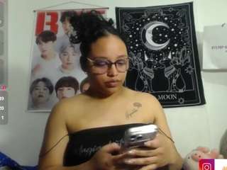 angela-angels's CamSoda show and profile