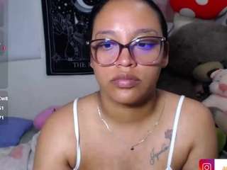 angela-angels Live Webcam on CamSoda