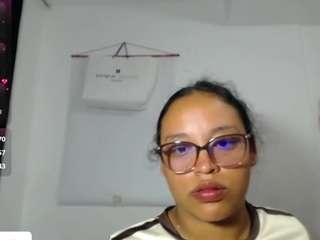 Live cam show with angela-angels