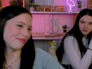 diara-ti Live Webcam on CamSoda