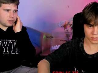 michael-strong Live Webcam on {site_name}