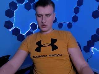 michael-strong Live Webcam on CamSoda