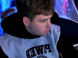 michael-strong Live Webcam on CamSoda