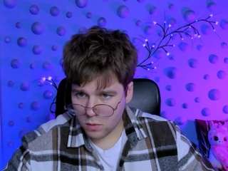 michael-strong Live Webcam on CamSoda