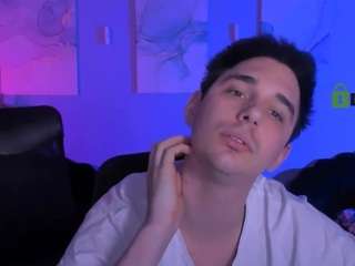 michael-strong webcam model