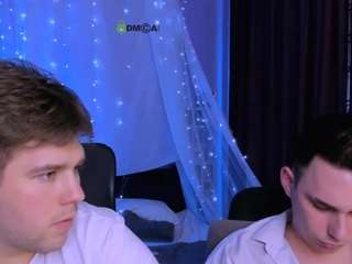 michael-strong Smoking live webcam