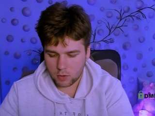 michael-strong webcam model