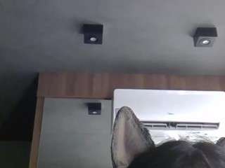 skinnykittencam