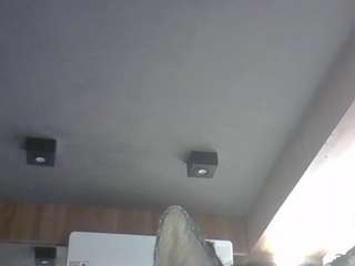 skinnykittencam webcam