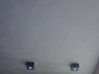 skinnykittencam webcam