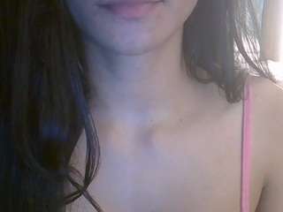 le modèle skinnykittencam est en webcam porno dans un show sur le site camsoda, il possède les tags suivants: anal toys,average,black hair,brown eyes,dirty talk,ejaculation,flat chested,gape,spank,tease,hd