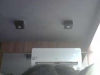 skinnykittencam webcam