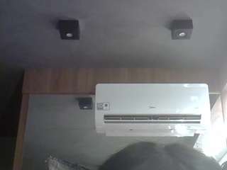 skinnykittencam webcam