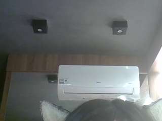 skinnykittencam webcam