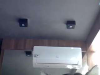 skinnykittencam