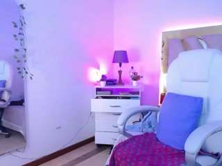 alexxa-moon Live Webcam on CamSoda