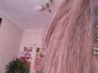 alicecutewhip