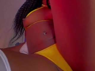 Perfect Latin Aura live webcam show