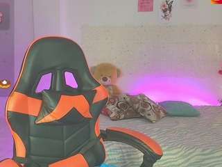  elodie-green chat room