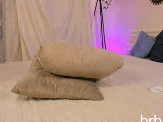 KatyMidocalm live cam preview