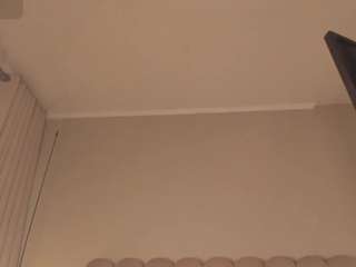 melanie-hillz webcam