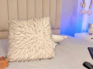 melanie-hillz Sex Cam Show
