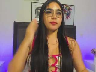melanie-hillz Sex Cam Show