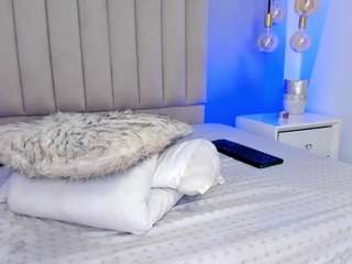 melanie-hillz