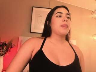 melanie-hillz's live room