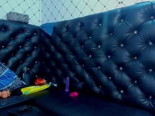 sammy-themadame webcam