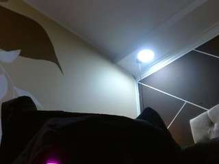 scarlethott Live Webcam on CamSoda