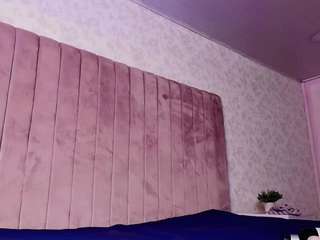 sienna-desiree Live Webcam on CamSoda