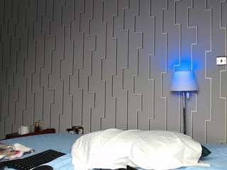 spicy247 Live Webcam on CamSoda