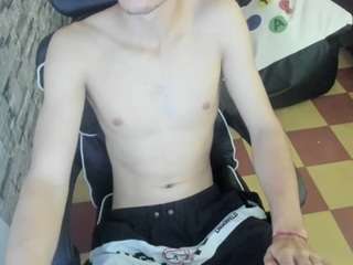zarek-orion Live Webcam on CamSoda