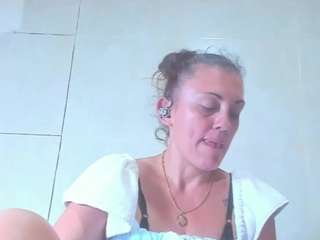 brigith05's CamSoda show and profile