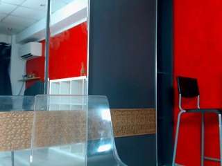 corinnefelicity's CamSoda show and profile