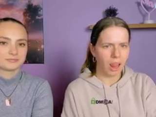 jenna-elayne webcam model