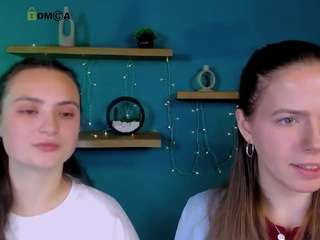 jenna-elayne's CamSoda show and profile