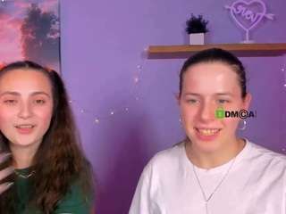 jenna-elayne's CamSoda show and profile