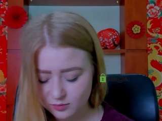 jenna-elayne live cam preview
