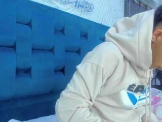 jhosexguy Sex Cam Show