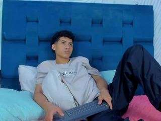jhosexguy live webcam show
