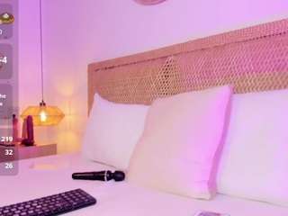 melanie-jeannn webcam