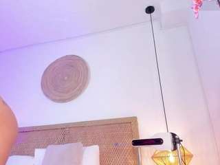 melanie-jeannn Sex Cam Show
