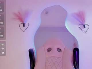 mia-royal webcam model